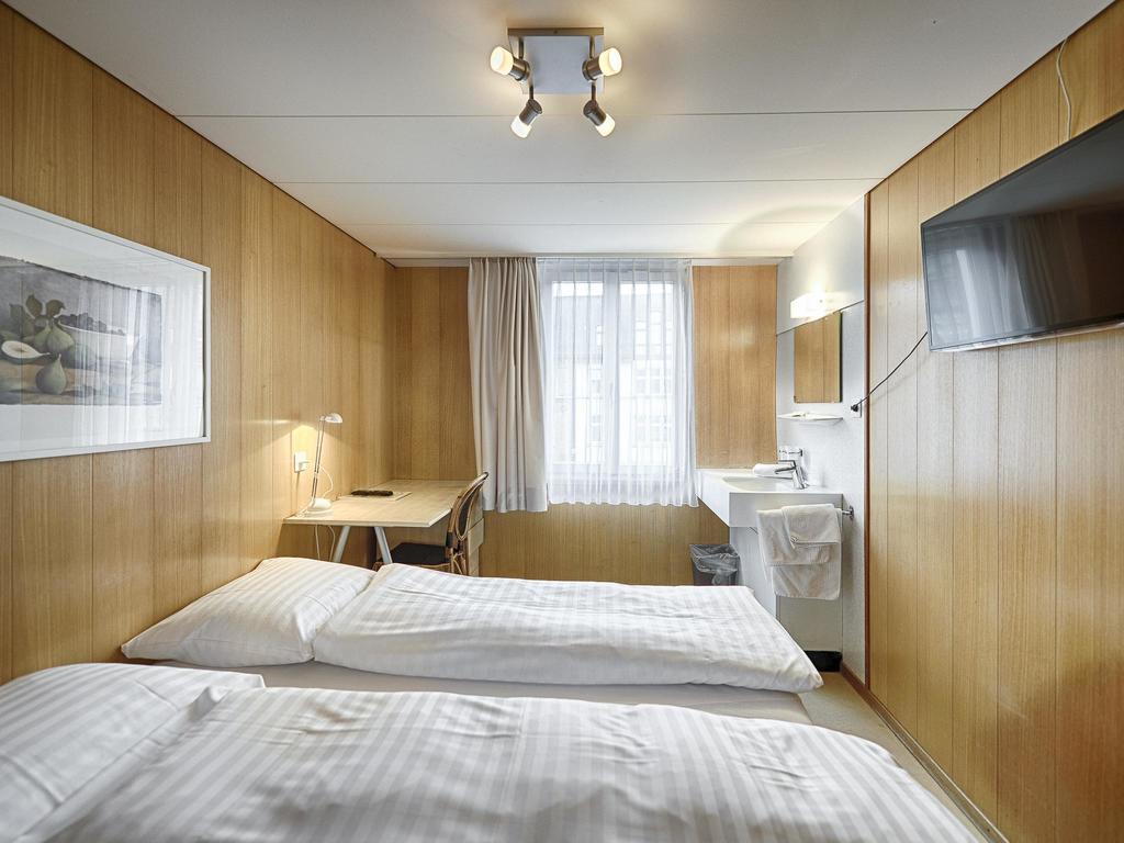 Hotel Weisses Kreuz St. Gallen Habitación foto